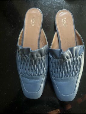 Lewit Dusty Blue Leather Ruched Slip-On Mules